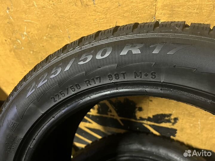 Pirelli Winter Ice Control 225/50 R17