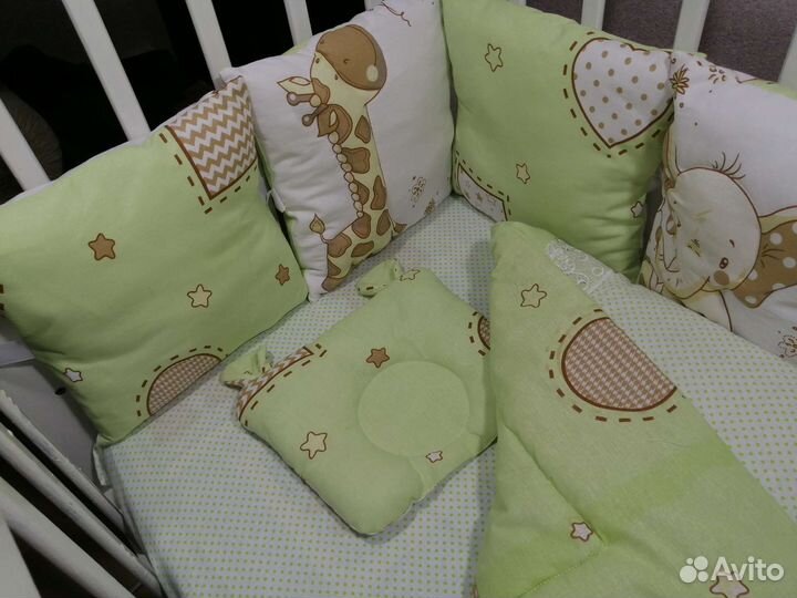 Бортики в детскую кроватку