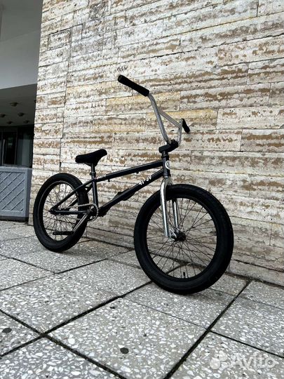 Трюковой велосипед bmx