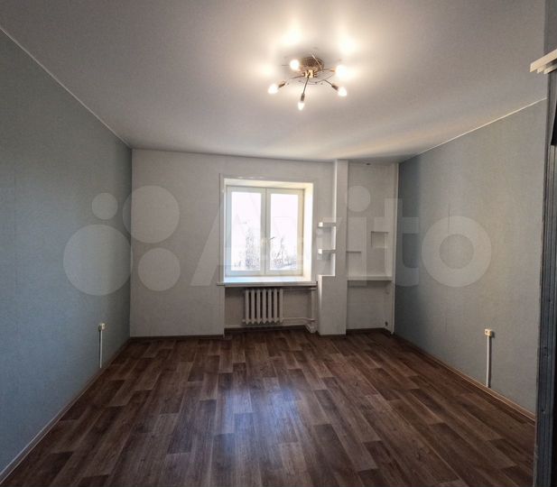 Комната 20,3 м² в 3-к., 4/4 эт.