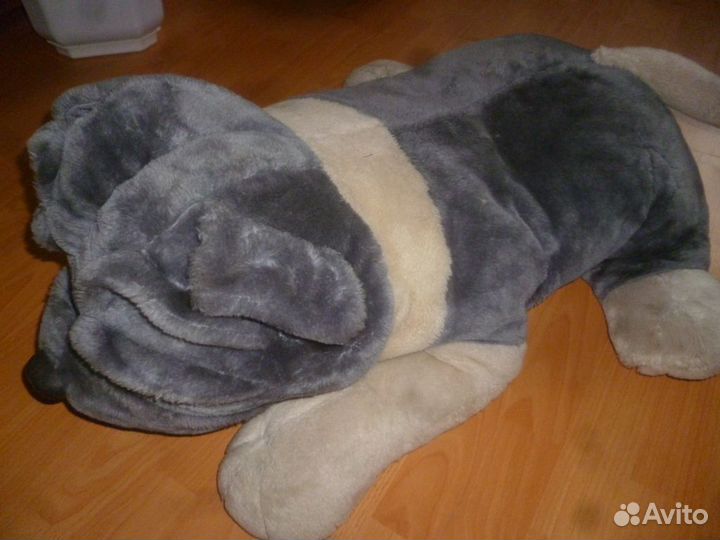 Старые мягкие игрушки играть собакам