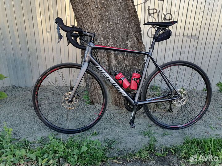 Велосипед шоссейный Merida