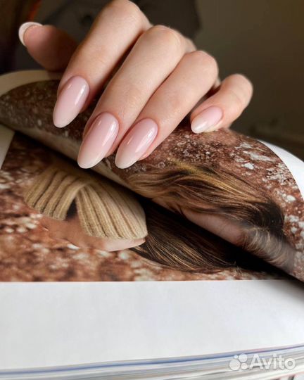 Мастер маникюра и педикюра