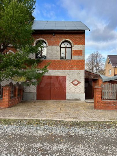 Дом 249 м² на участке 20 сот.