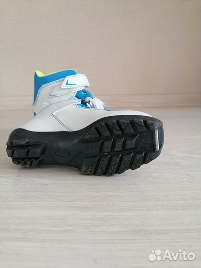 Лыжные ботинки 36 р-р