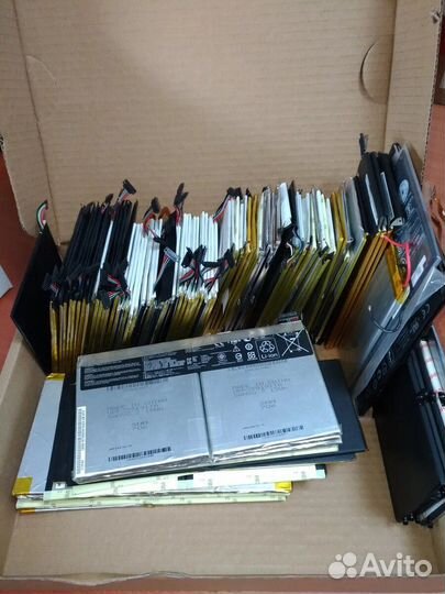 Акб для планшетов неисправные на элементы 38 шт