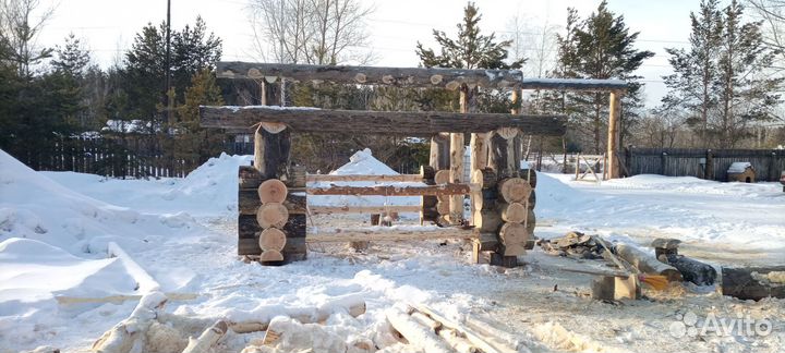 Беседка из бревна