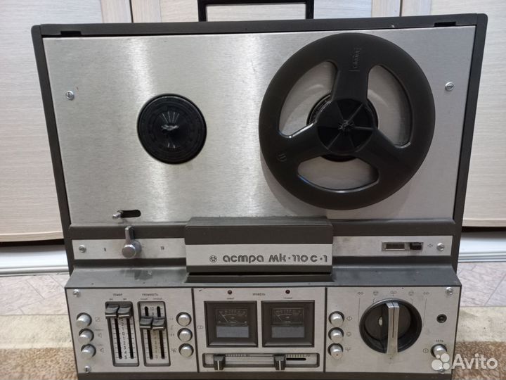 Катушечный магнитофон астра 110