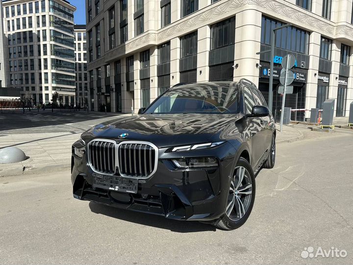 BMW X7 3.0 AT, 2023, 548 км