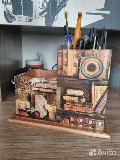 Подставка для канцелярии