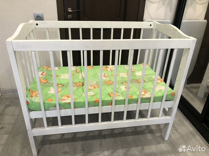 Детская кроватка