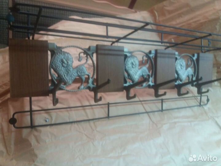 Вешалка настенная, художественно-сувенирная