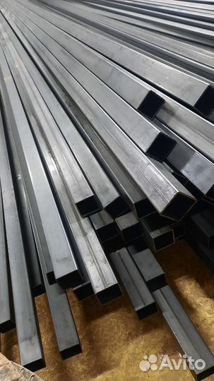 Профильная труба 50х50х2,40х20х2