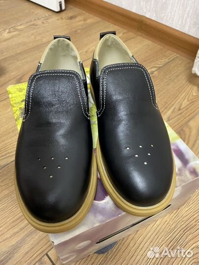 Туфли Tapiboo новые на девочку 33 р-р