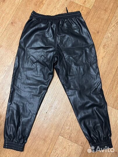 Брюки кожаные джоггеры женские zara размер М