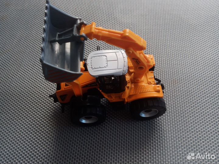 Экскаватор игрушка