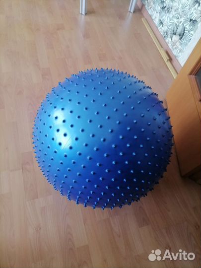 Мяч гимнастический