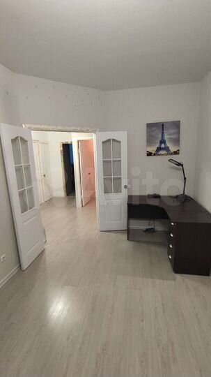 2-к. квартира, 56 м², 6/10 эт.
