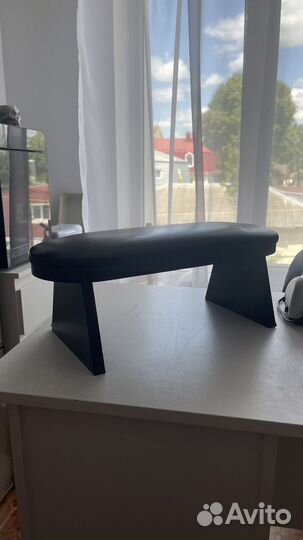 Подставка для рук маникюрная