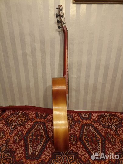 Акустическая гитара 1/2 Советская