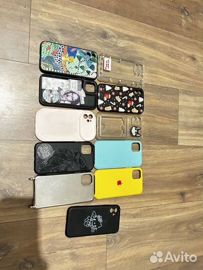 Чехлы на iPhone 11