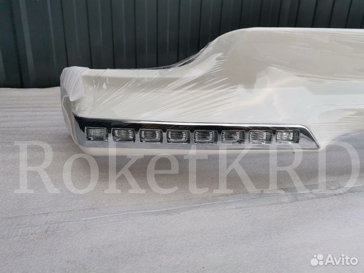 Обвес на Land Cruiser 200 12-2015 год Передний LED