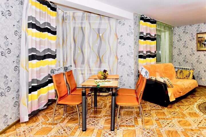 2-к. квартира, 60 м², 2/4 эт.