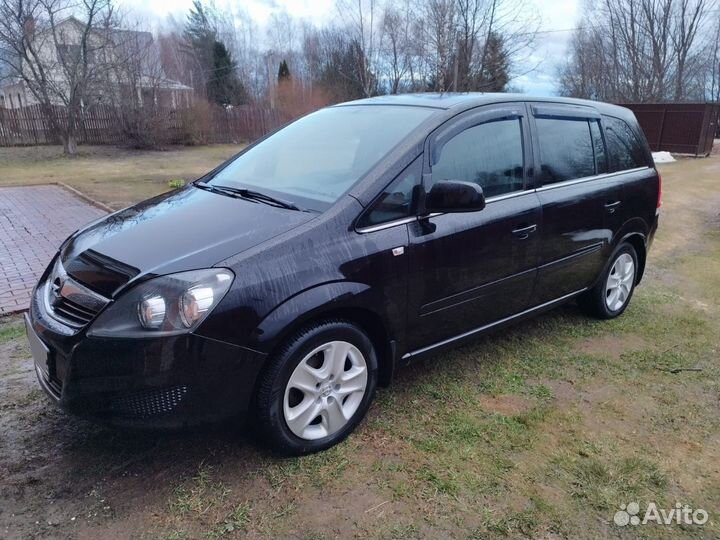 Opel Zafira 1.8 МТ, 2011, 136 000 км