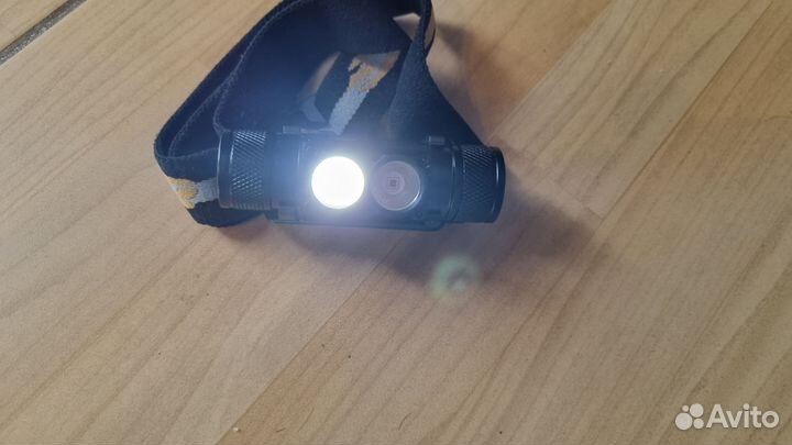 Налобный фонарь аккумуляторный