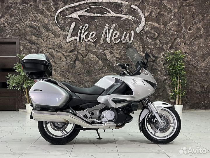 Honda NT700V Deauville