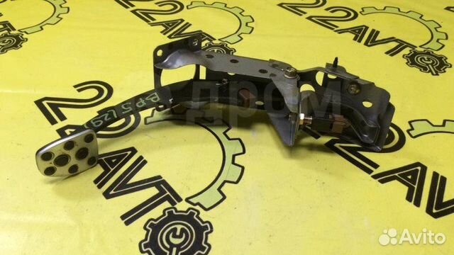 Педаль тормоза Subaru Legacy BP5 EJ20Y 08.2003