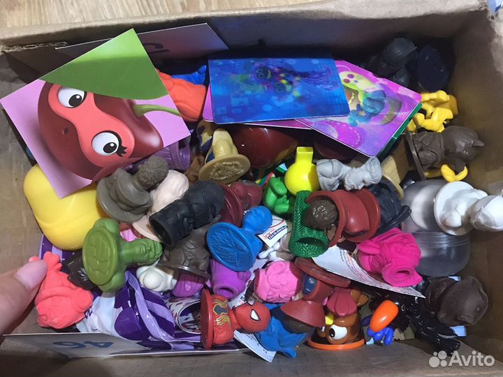 Игрушки киндеры