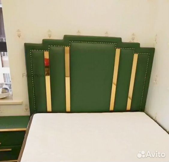 Кровать двухспальная