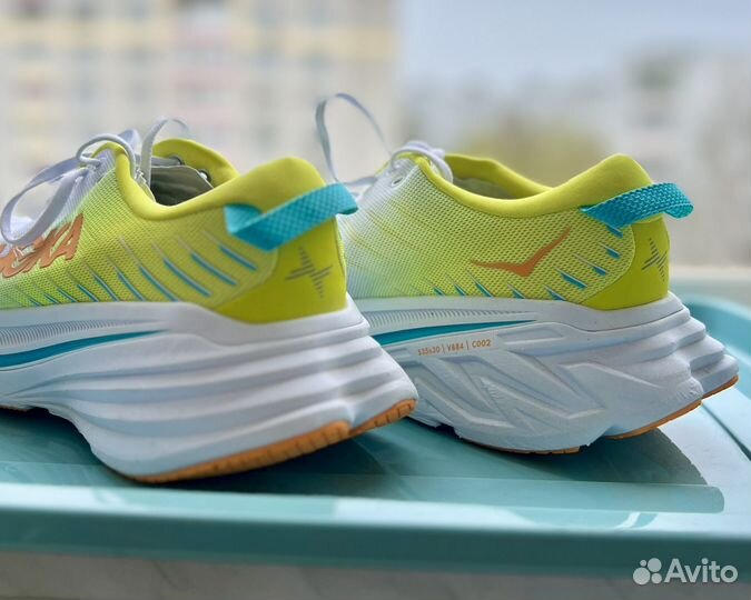 Беговые кроссовки Hoka One One Bondi X