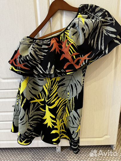 Платье zara S