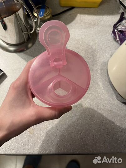 Контейнер-дозатор для смеси