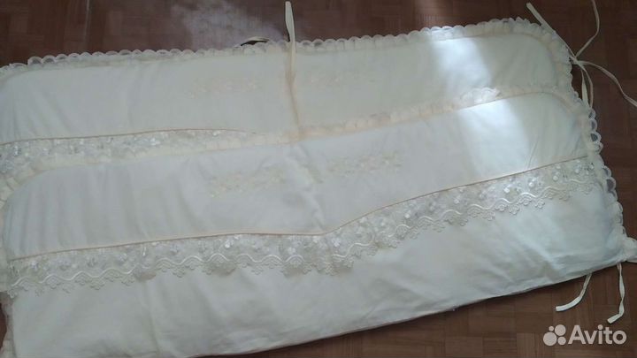 Комплект в детскую кроватку