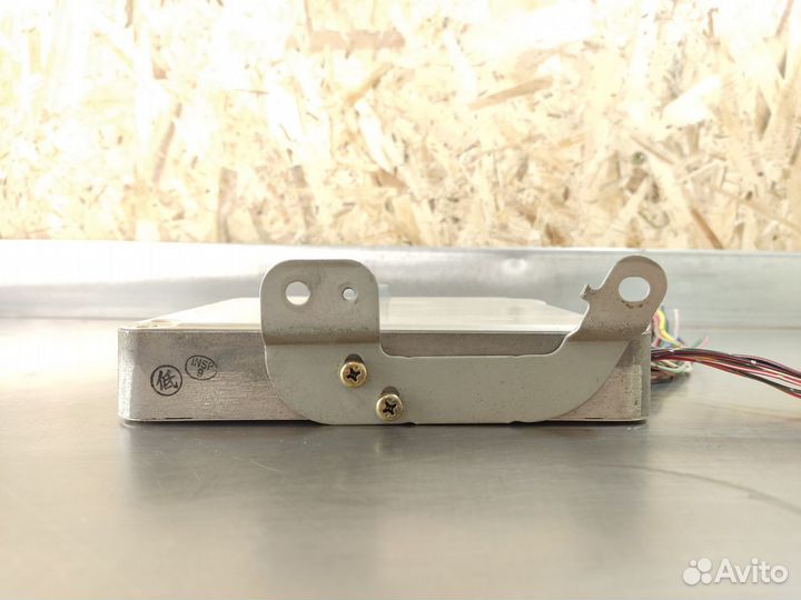 Блок управления двигателем Toyota Corolla e10