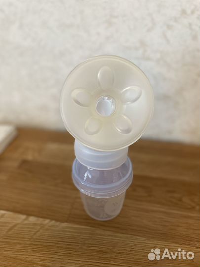 Сцеживатель ручной Avent
