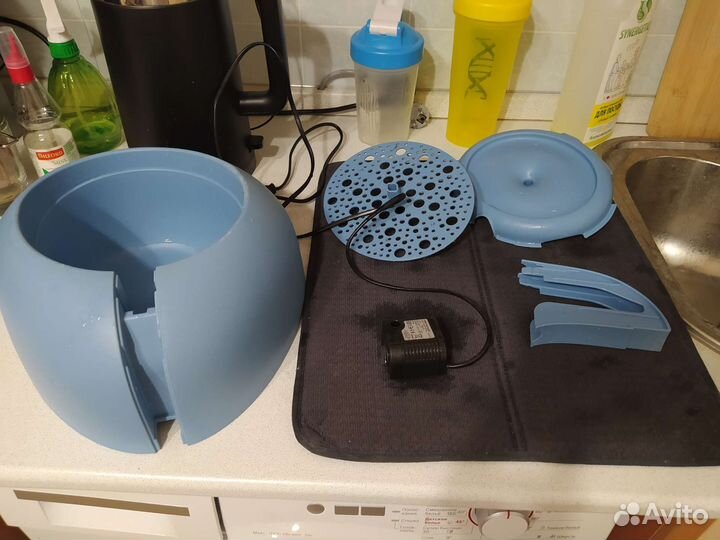 Поилка-фонтан для кошек и собак PET fountain Б/У