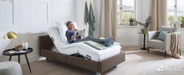 Медицинская кровать