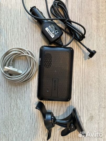 Навигатор Garmin nuvi 40