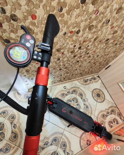 Электросамокат kugoo x1