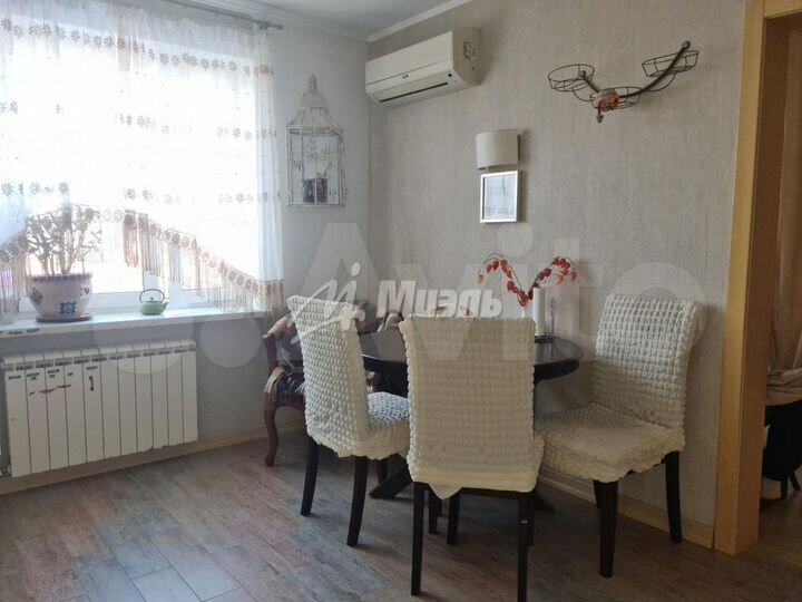 4-к. квартира, 137 м², 9/10 эт.