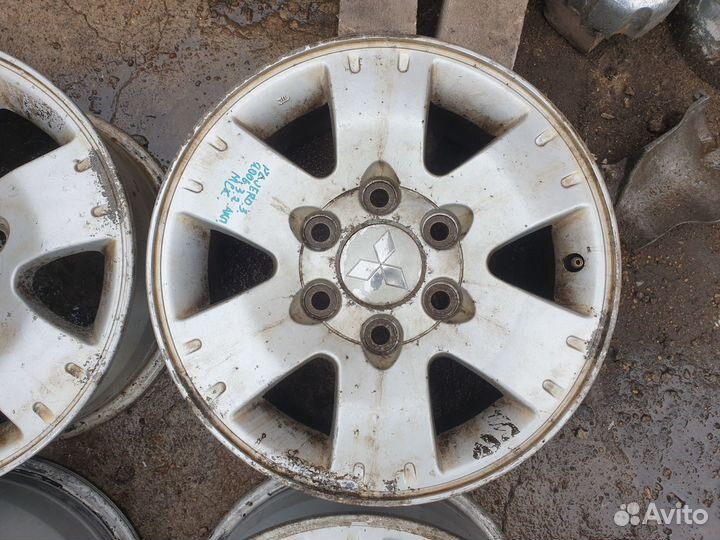 Комплект литых дисков Pajero 3 R16 7J 6x139.7 ET46