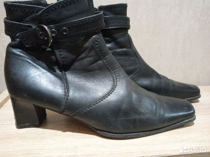 Полусапожки женские 39 размер