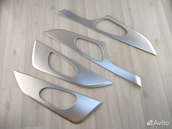 Окантовка внутренних дверных ручек Nissan X-Trail