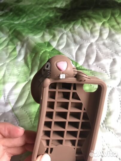 Чехлы для iPhone 4s