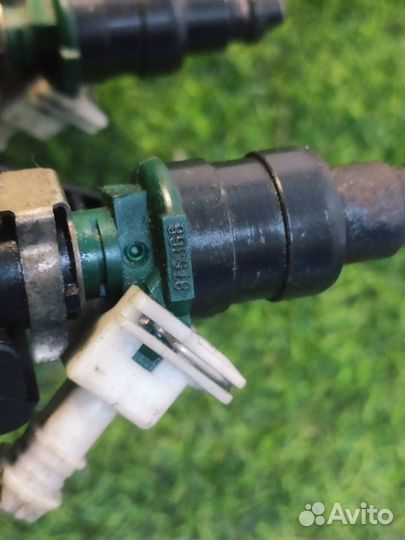 Топливная рампа Renault Clio 2