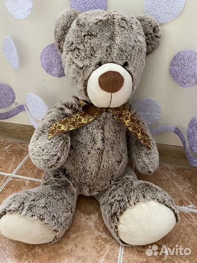 Плюшевый мишка (медведь)